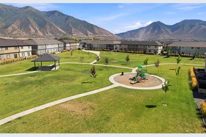 712 N 2560 E, Spanish Fork, UT 84660 - Photo 35