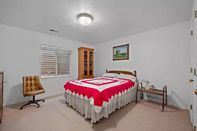 166 S Ridgeview Dr, Orem, UT 84058 - Photo 27