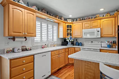 166 S Ridgeview Dr, Orem, UT 84058 - Photo 11