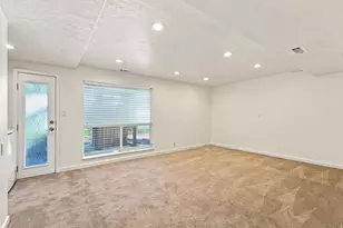 10324 S 2505 E, Sandy, UT 84092 - Photo 27