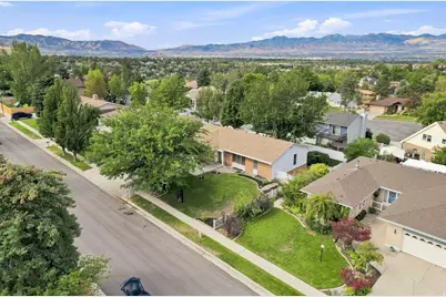 10324 S 2505 E, Sandy, UT 84092 - Photo 45