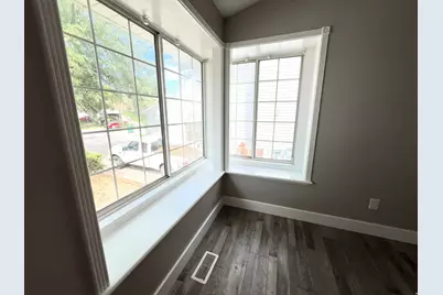233 W 1275 N, Layton, UT 84041 - Photo 13