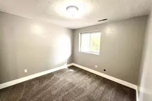 233 W 1275 N, Layton, UT 84041 - Photo 27