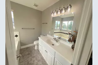 233 W 1275 N, Layton, UT 84041 - Photo 19