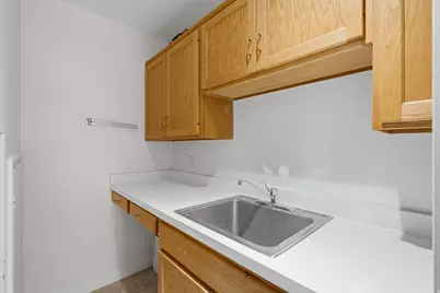 1704 E Fort Douglas Cir, Salt Lake City, UT 84103 - Photo 59