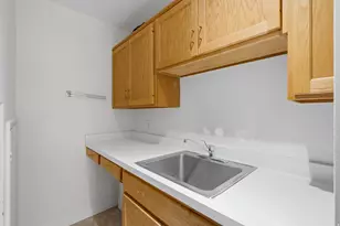 1704 E Fort Douglas Circle, Salt Lake City, UT 84103 - Photo 59