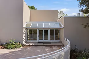 1704 E Fort Douglas Circle, Salt Lake City, UT 84103 - Photo 11