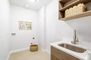 330 E Sandy Oaks Dr S, Sandy, UT 84070 - Photo 29