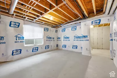 330 E Sandy Oaks Dr S, Sandy, UT 84070 - Photo 43