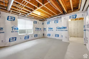 330 E Sandy Oaks Dr S, Sandy, UT 84070 - Photo 43