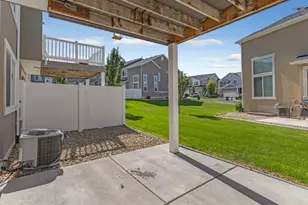 4462 W Mountain Run Ln W, Herriman, UT 84096 - Photo 23