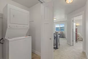 4462 W Mountain Run Ln W, Herriman, UT 84096 - Photo 17