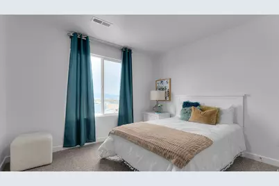 1644 N Blackgold Ave #1372, Tooele, UT 84074 - Photo 13