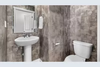 1644 N Blackgold Ave #1372, Tooele, UT 84074 - Photo 11