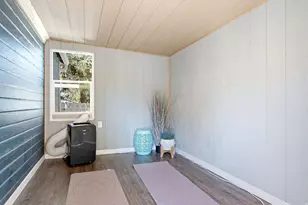 2136 S 2300 E, Salt Lake City, UT 84109 - Photo 39