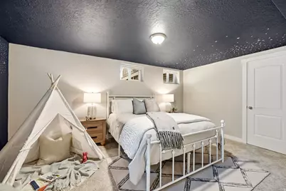 2136 S 2300 E, Salt Lake City, UT 84109 - Photo 31
