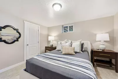 2136 S 2300 E, Salt Lake City, UT 84109 - Photo 29
