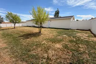 466 W 2000 S, Vernal, UT 84078 - Photo 17