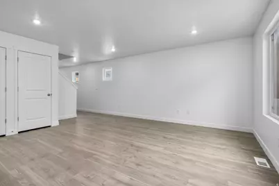 1650 N Black Gold Ave #1371, Tooele, UT 84074 - Photo 7