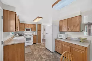 2810 W 7268 S, West Jordan, UT 84084 - Photo 5