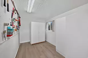 2810 W 7268 S, West Jordan, UT 84084 - Photo 17