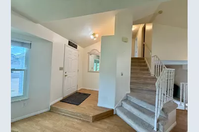 1139 E Meadow Way Dr, Layton, UT 84041 - Photo 11