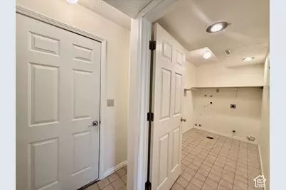 1139 E Meadow Way Dr, Layton, UT 84041 - Photo 37