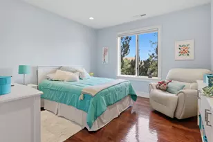 1706 E Murray Holladay Rd, Holladay, UT 84117 - Photo 23