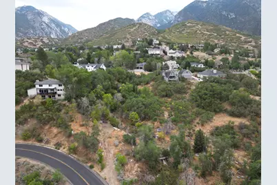 10156 S Majestic Canyon Rd E, Sandy, UT 84092 - Photo 37