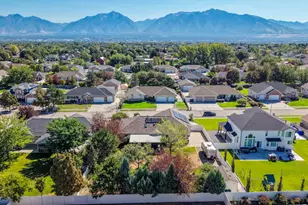 10098 S 3490 W, South Jordan, UT 84095 - Photo 47