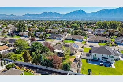 10098 S 3490 W, South Jordan, UT 84095 - Photo 51