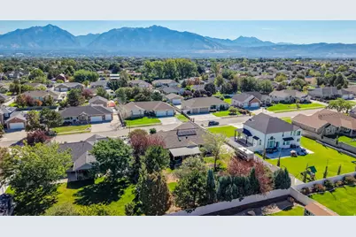 10098 S 3490 W, South Jordan, UT 84095 - Photo 43