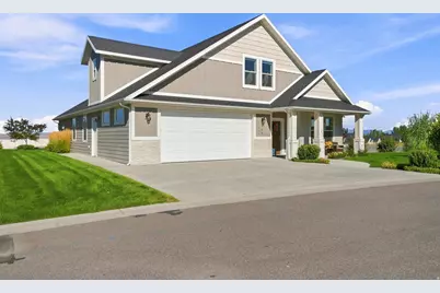 139 N 950 E, Hyde Park, UT 84318 - Photo 1