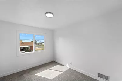 310 S 750 E, Clearfield, UT 84015 - Photo 11