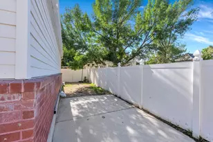 1526 E Pheasant Run Dr, Springville, UT 84663 - Photo 47