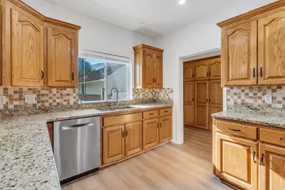 1526 E Pheasant Run Dr, Springville, UT 84663 - Photo 11