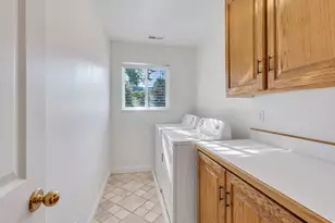 1526 E Pheasant Run Dr, Springville, UT 84663 - Photo 25