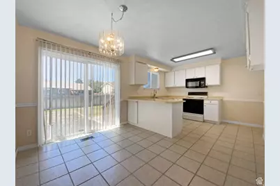 4993 W Niagara Cir S, Salt Lake City, UT 84118 - Photo 9