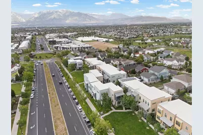 4871 W South Jordan Pkwy, South Jordan, UT 84009 - Photo 37