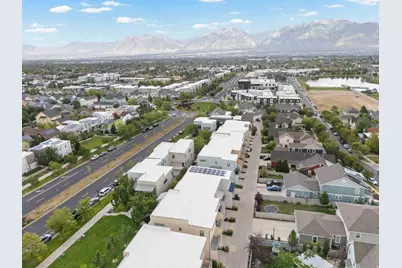 4871 W South Jordan Pkwy, South Jordan, UT 84009 - Photo 35