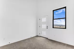 313 E Endurance Cir S, Draper, UT 84020 - Photo 25