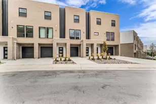313 E Endurance Cir S, Draper, UT 84020 - Photo 3