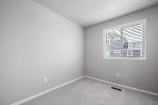 535 N Beaver Ln, Saratoga Springs, UT 84045 - Photo 11