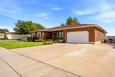 2885 W 700 S, Syracuse, UT 84075 - Photo 37