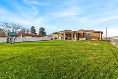 2885 W 700 S, Syracuse, UT 84075 - Photo 35