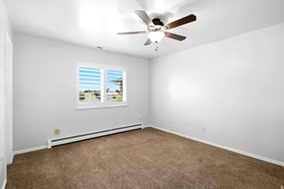 2885 W 700 S, Syracuse, UT 84075 - Photo 17