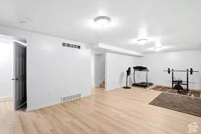 2455 S Bluff Rd, Syracuse, UT 84075 - Photo 15