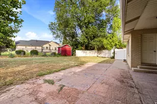 2455 S Bluff Rd, Syracuse, UT 84075 - Photo 27
