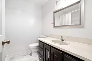 2455 S Bluff Rd, Syracuse, UT 84075 - Photo 21