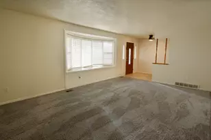 2455 S Bluff Rd, Syracuse, UT 84075 - Photo 9
